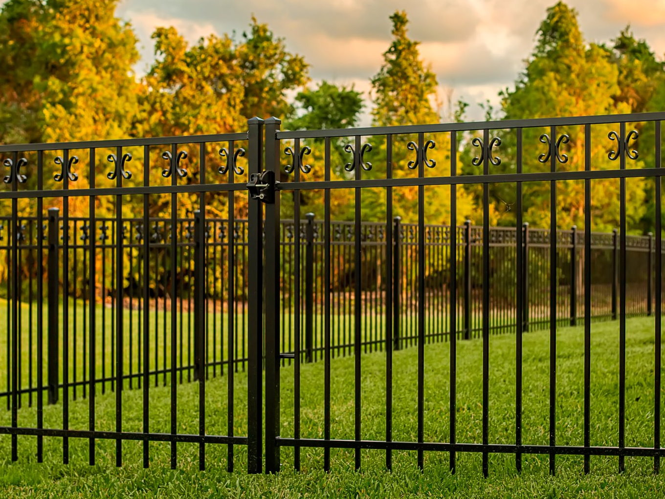 The Dixie Fence Company Difference in Hinesville Georgia Fence Installations