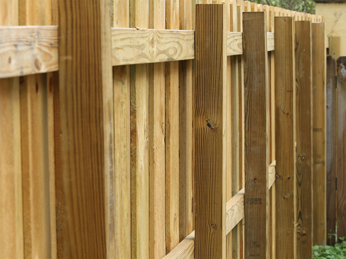 Hinesville GA Wood Fences