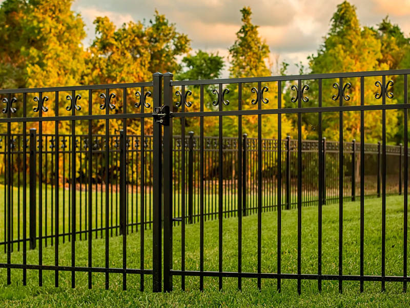 The Dixie Fence Company Difference in Perry Georgia Fence Installations